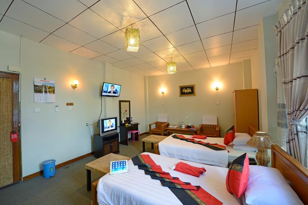 Cinderella Hotel Mawlamyine Bilik gambar