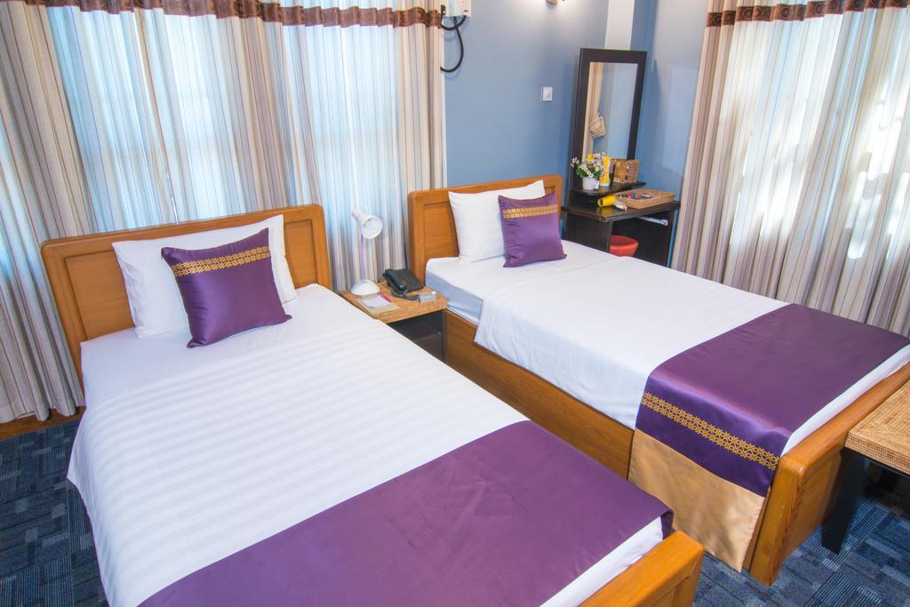 Cinderella Hotel Mawlamyine Luaran gambar